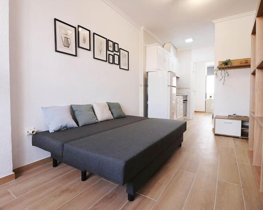 Brand New Apartment. 400 Meters Best Beach Торевьиа Экстерьер фото